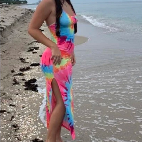 New Inventory 💕Tie Dye Crisscross Backless Split Thigh Dress💕 - Picture 7 of 8